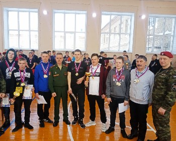 �����������